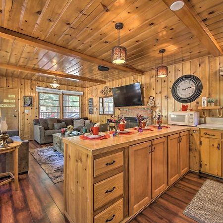 Pet-Friendly Big Bear Lake Cabin Less Than 3 Mi To Lake! Exterior photo